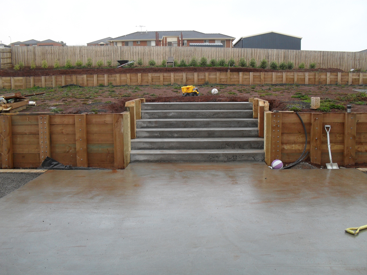 Retaining Walls — Dome Contracting project